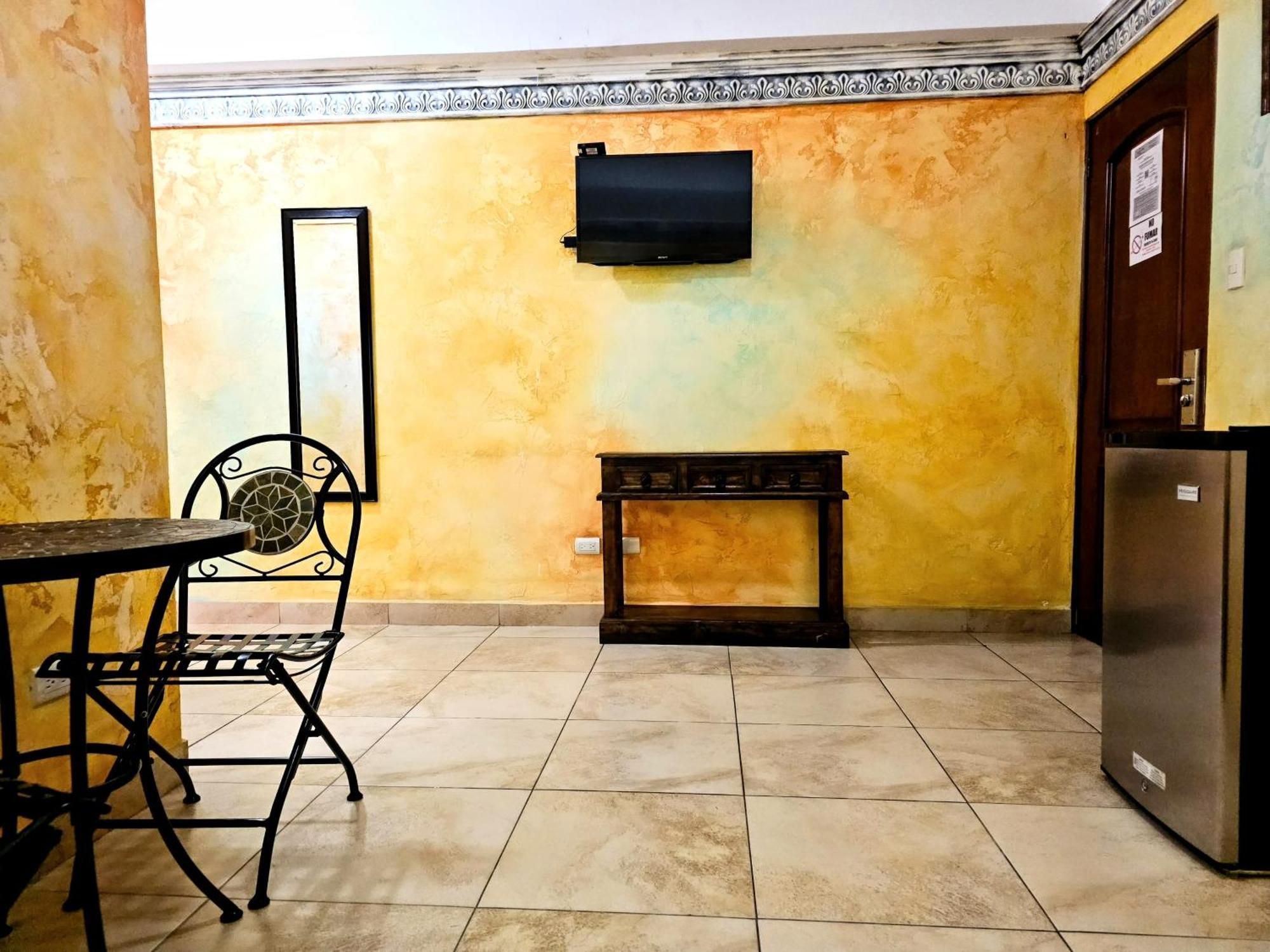 Antigua Inn Hotel Guatemala City Ngoại thất bức ảnh